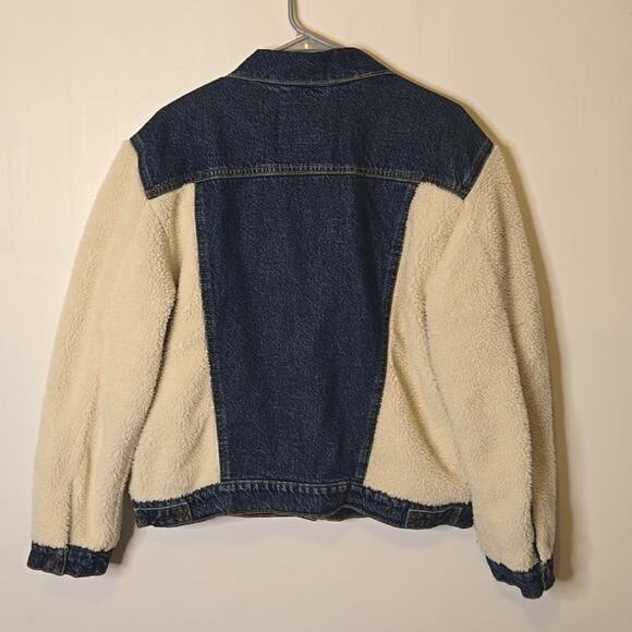 Levi's Pieced Sherpa EX BF Jacket size Large - Picture 3 of 5